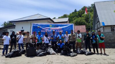 PLN Bersama TNI AL dan Komunitas Lingkungan Gelar Kegiatan Bersih Pantai “Laut Merdeka Sampah Plastik”