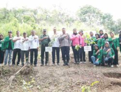 Kapolres Kotamobagu Bergabung dalam Aksi Polri Lestarikan Negeri Penghijauan Sejak Dini