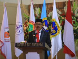 Institut Kesehatan dan Teknologi Graha Medika, Pj. Wali Kota Kotamobagu, DR. Drs. Asripan Nani, M.Si., Pimpin Prosesi Wisuda