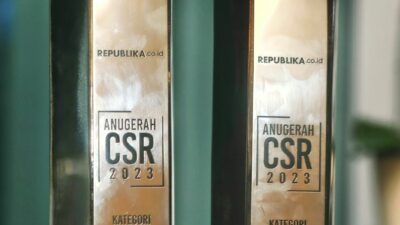 PLN Raih Penghargaan CSR Award 2023 untuk Program Pemberdayaan Perempuan dan Electrifying Agriculture