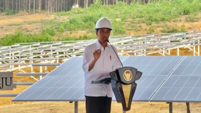 Presiden Jokowi Groundbreaking PLTS PLN 50 MW di IKN Nusantara untuk Energi Bersih 100%