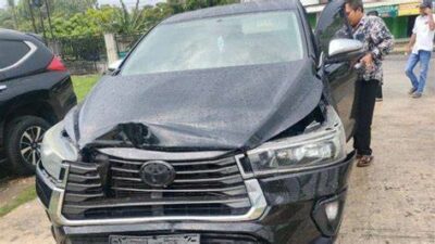 Mobil Rombongan Anies-Muhaimin Terlibat Kecelakaan Beruntun Usai Kampanye di Sumenep