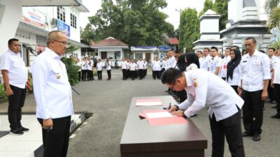 Pj. Wali Kota Kotamobagu Memimpin Apel Pagi dan Penandatanganan Perjanjian Kinerja ASN