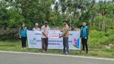 PLN Salurkan Bantuan untuk Pembangunan Masjid Al Shobur Buol