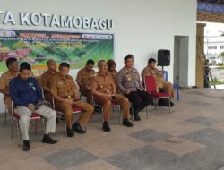 PJ Walikota Menggelar Rakor Inflasi Melalui Zoom di Alun-alun Kotamobagu: Memperkuat Keterlibatan Publik dalam Pengendalian Inflasi