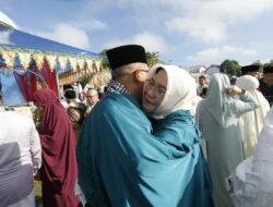 Pesan Perdamaian Pasca Ramadhan: Khotbah Khatib Dr. Drs. Hi. Asripan Nani., M.Si di Alun-alun Boki Hontinimbang – Kotamobagu