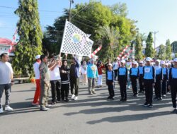 Ribuan Siswa Ikuti Lomba Gerak Jalan HUT ke-17 Kotamobagu, Pj. Wali Kota Asripan Nani Melepas Langsung