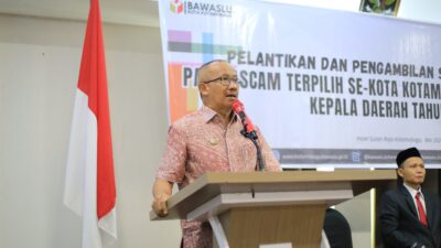 Pj. Wali Kota Kotamobagu Resmi Lantik Panwaslu Kecamatan, Dorong Pelaksanaan Pilkada yang Adil dan Transparan