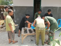 Suasana Kebersamaan Hangat di Desa Modayag Tiga: TNI dan Warga RTLH Bersatu dalam Makan Siang Bersama