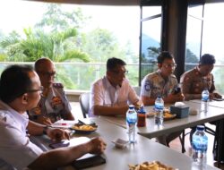 Pj. Wali Kota Kotamobagu Abdullah Mokoginta Hadiri Rapat FKLL: Tegaskan Pentingnya Keselamatan Berlalu Lintas dan Larangan Anak Sekolah Membawa Kendaraan