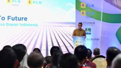 PLTS Terbesar di Indonesia Resmi Beroperasi di Purwakarta, Dorong Industri Hijau Nasional