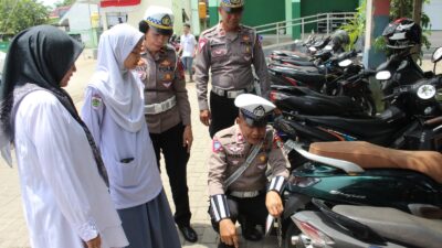 Gembok Kring: Inovasi Sat Lantas Polres Kotamobagu untuk Atasi Pengguna Knalpot Bising di Sekolah