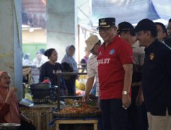 Abdullah Mokoginta Pj. Wali Kota Kotamobagu Tinjau Kondisi Pasar di Kotamobagu untuk Jaga Stabilitas Harga dan Kebersihan