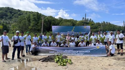 PLN UP3 Gorontalo Tanam 1.000 Mangrove, Kukuhkan Komitmen Jaga Ekosistem Pesisir