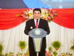 Gubernur Sulut Yulius Selvanus Lantik Tahlis Gallang Pj.Sekprov Dan Jemmy Kumendong Jabat Inspektur Daerah