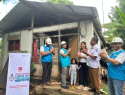 PLN Hidupkan Harapan, Program “Light Up the Dream” Nyalakan Listrik untuk 154 Keluarga Prasejahtera