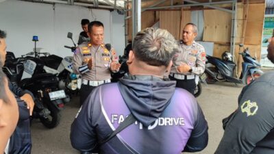 Lewat Program “Motabi” Moyotakin GO-JEK, Sat Lantas Polres Kotamobagu Latih Komunitas Ojek Safety Riding
