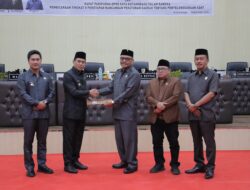 Wali Kota Weny Gaib Hadiri Paripurna DPRD Kotamobagu: Kesepakatan Perubahan APBD 2025 dan Penetapan Ranperda Penyelenggaraan Adat