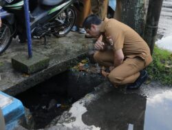 Tindak Lanjut Keluhan Warga, Wali Kota Kotamobagu Tinjau Kondisi Drainase di Jalan Kartini