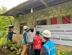 PLN UID Suluttenggo Wujudkan Transformasi Hijau, Sambung Listrik Gratis untuk 165 Keluarga Pra-Sejahtera