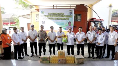 Wujud Kepedulian Lintas Daerah, Wali Kota dan Wakil Wali Kota Kotamobagu Bersama Kapolres Salurkan Bantuan untuk Korban Banjir di Bolmong