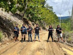 Resmob Polres Bolmong Gelar  Bhakti Sosial Bersihkan Jalan Alternatif Totabuan–Dumoga Raya