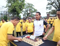 Dikira Akan Ditindak, 52 Personel Polres Kotamobagu Ternyata Dapat Kejutan Ulang Tahun dari Kapolres