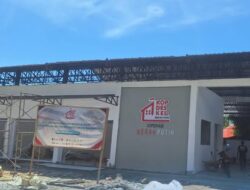 Babinsa Posigadan Dampingi Pembangunan KDKMP Desa Pilolahunga