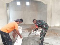 Karya Bakti Babinsa, Bukti Nyata TNI Menyatu dengan Rakyat di Bangomolunow