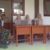 Babinsa Koramil Lolak Pererat Sinergi dengan Guru SD IT Bina Insan, Wujudkan Sekolah Aman dan Kondusif