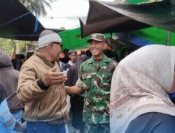 Jelang Lebaran, Babinsa Turun ke Pasar Bolangitang Pantau Harga dan Jaga Kondusivitas