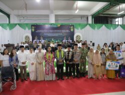 Safari Ramadhan Pemprov Sulut di Kotamobagu: Wali Kota Weny Gaib Dampingi Gubernur Yulius Selvanus Serahkan Berbagai Bantuan untuk Masyarakat