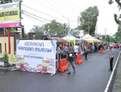 Diserbu Warga! Polres Kotamobagu Gelar Bazar Pangan Murah, Sayur Gratis Jadi Daya Tarik